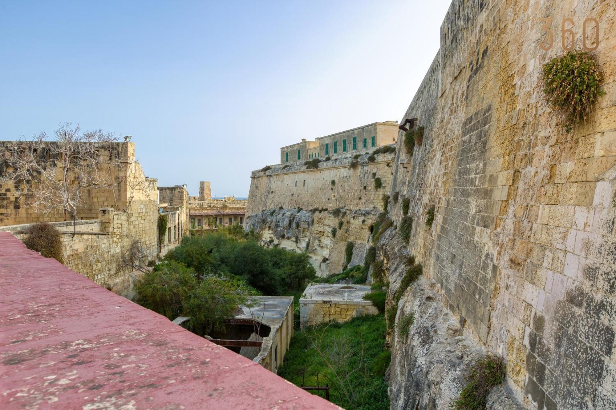 Comfortable 1Br Home With Maltese Balcony In Valletta By 360 Estates Eksteriør bilde